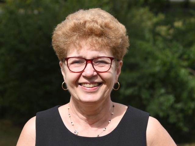 Iványi Zsuzsa